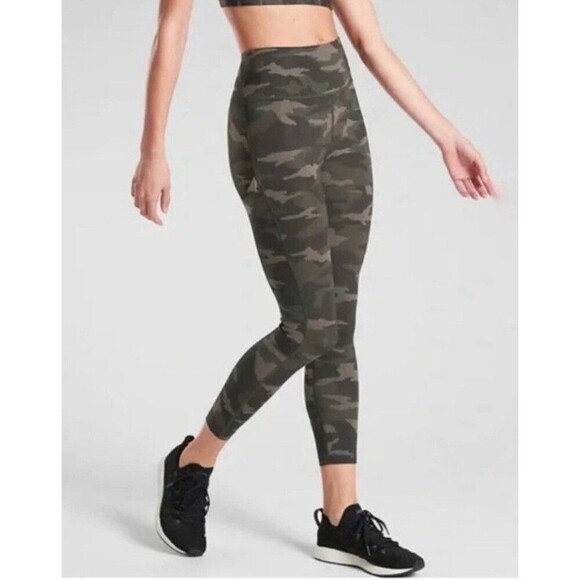 ATHLETA Ultimate 7/8 Tight Olive Camo Women Small Ankle Pocket Legging High Rise - Picture 1 of 13
